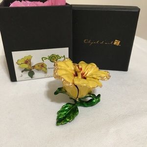 Objet D'Art Release #222 Pansy flower Trinket Box